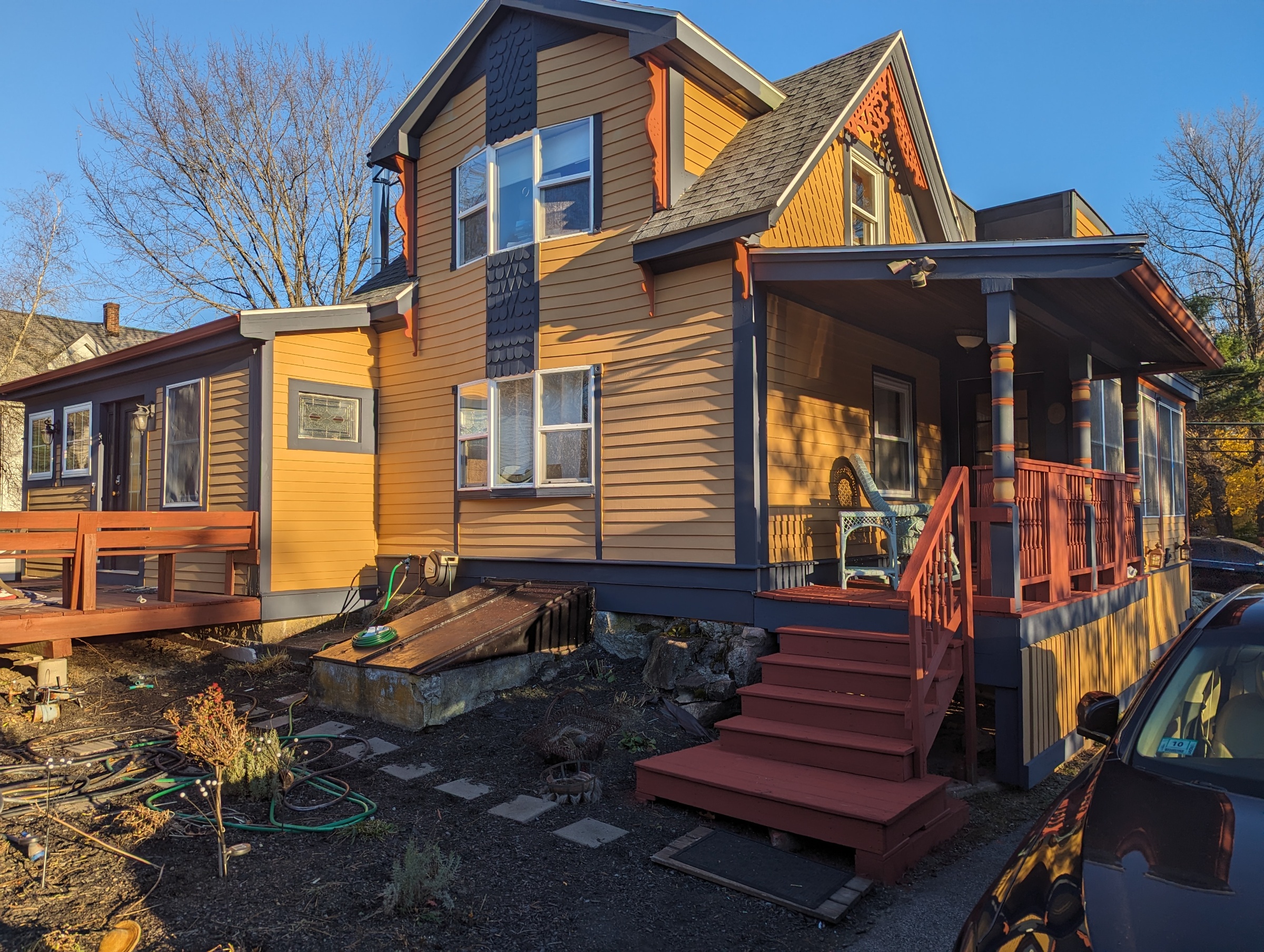 Historical Victorian home restoration painting in Boston, MA